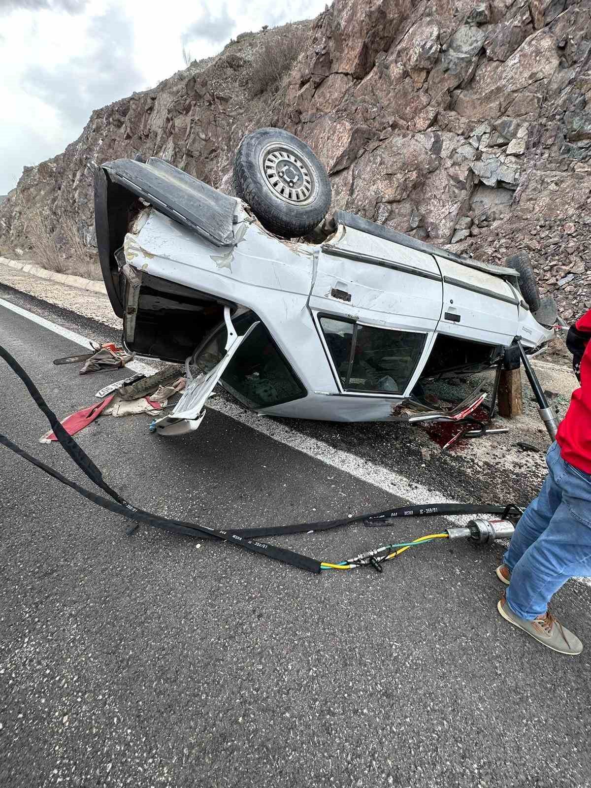 Gümüşhane’de trafik kazası: 1 ölü 1 yaralı
