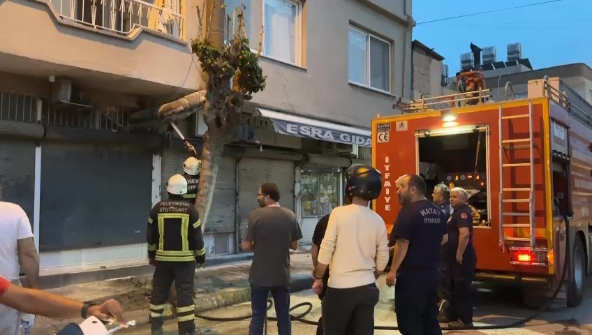 Hatay’da çıkan baca yangını söndürüldü
