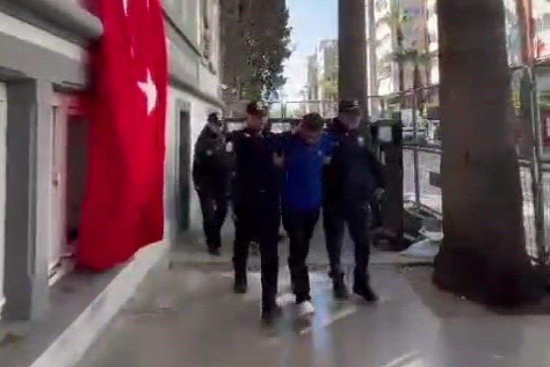 İzmir’de trans bireyi gasp ve darp eden 6 kişi, adli kontrolle serbest
