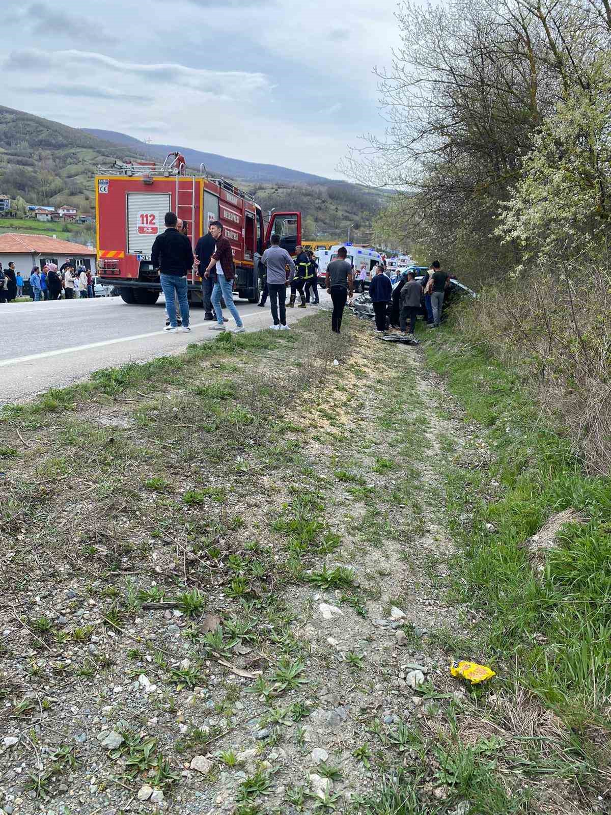 Kafa kafaya çarpıştılar: 8 yaralı
