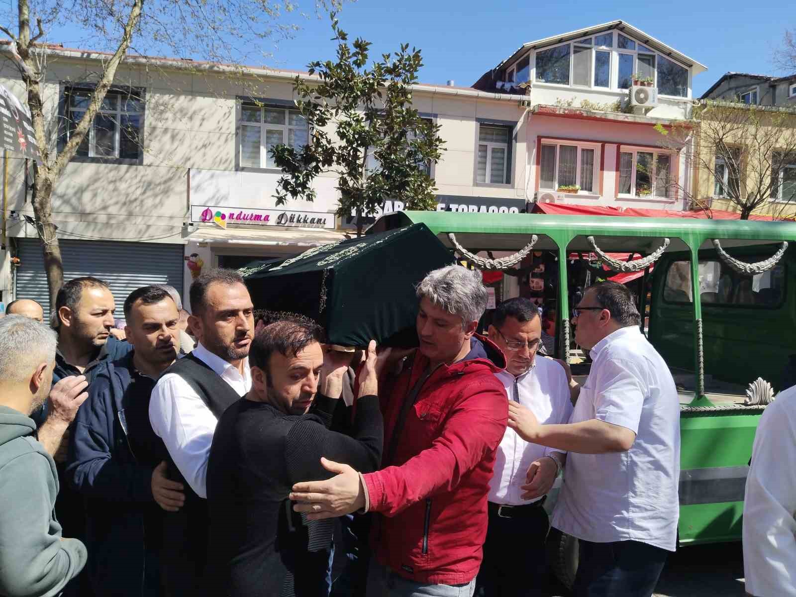 Kaptan Hasan Mehmet Uyanık Beykoz’da defnedildi
