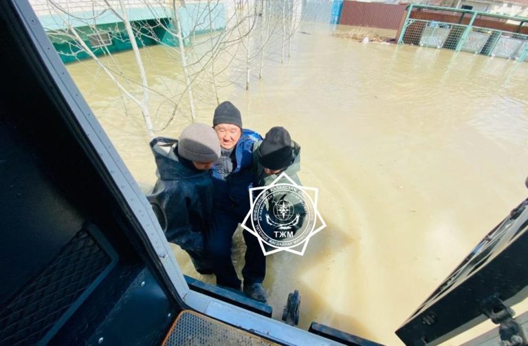 Kazakistan’da selde tahliye edilenlerin sayısı 86 bini aştı