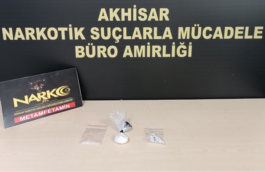 Manisa’da eş zamanlı uyuşturucu operasyon: 18 gözaltı
