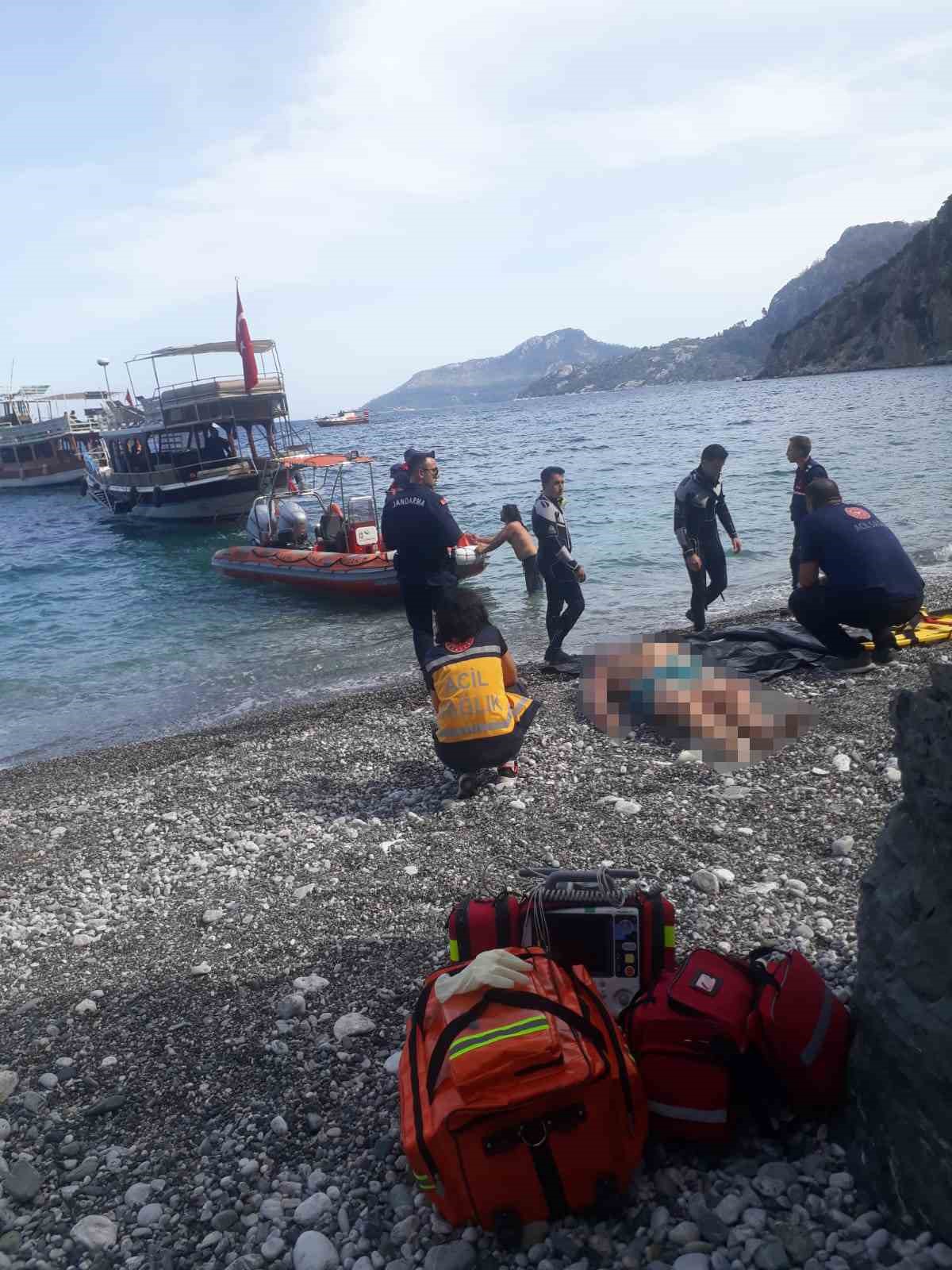 Marmaris’e tatile gelen İngiliz turist denizde hayatını kaybetti
