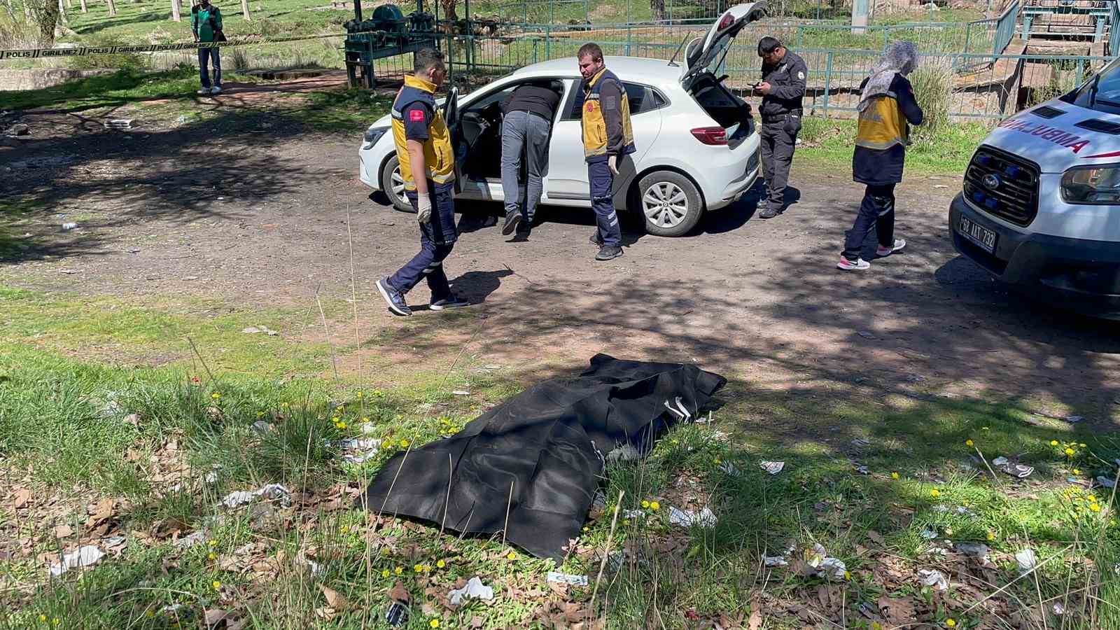 Ormanlık alanda çobanlar tarafından ölü bulundu
