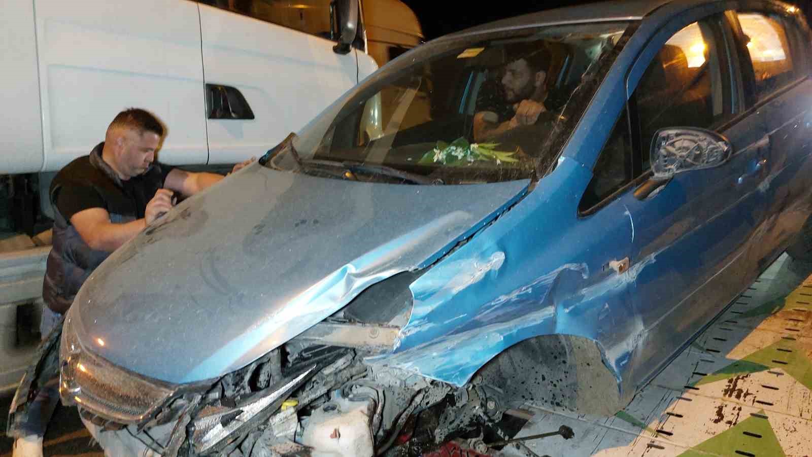 Samsun’da otomobil tır ile çarpıştı: 1 yaralı
