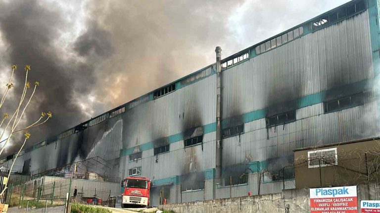 Tekirdağ’daki fabrika yangını kontrol altına alındı