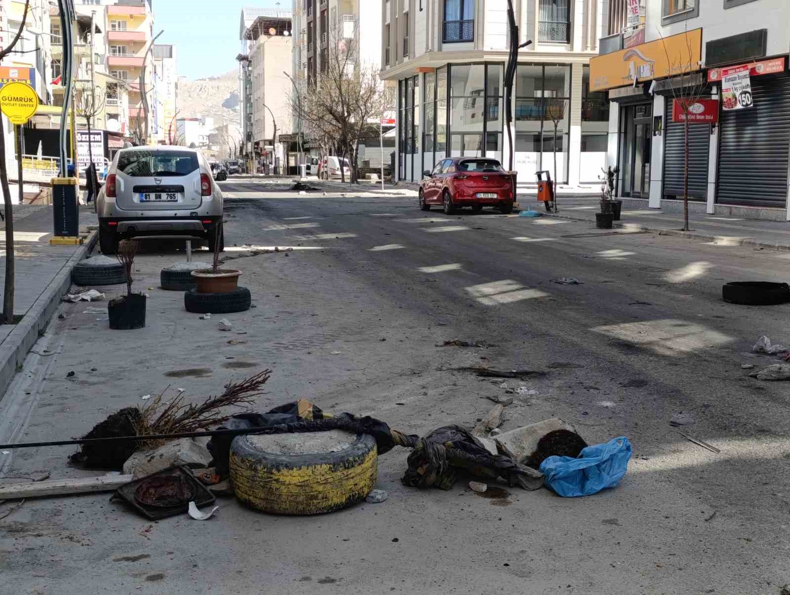 Van’da yaşanan olaylar sonrası sokakların son hali görüntülendi
