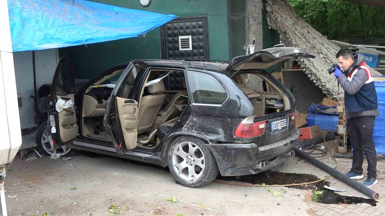 Yalova’da 1 kişinin öldüğü, 7 kişinin de yaralandığı kaza kamerada
