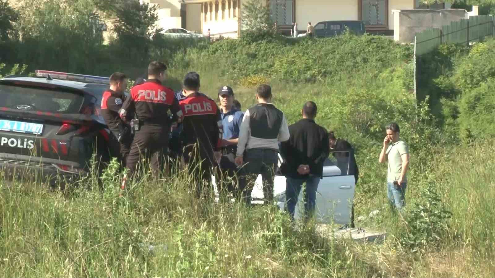 Arnavutköy’de polisin GBT kontrolünde silahlar patladı: 1 ölü, 1 ağır yaralı
