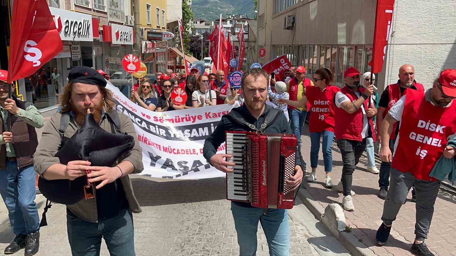 Artvin’de 1 Mayıs coşkusu