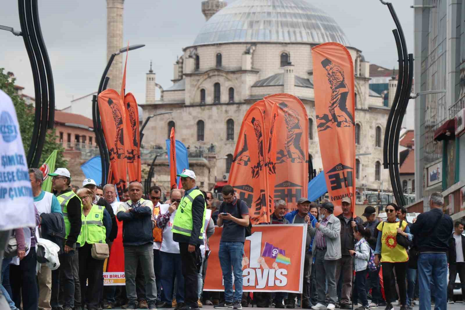 Bolu’da 1 Mayıs kutlandı
