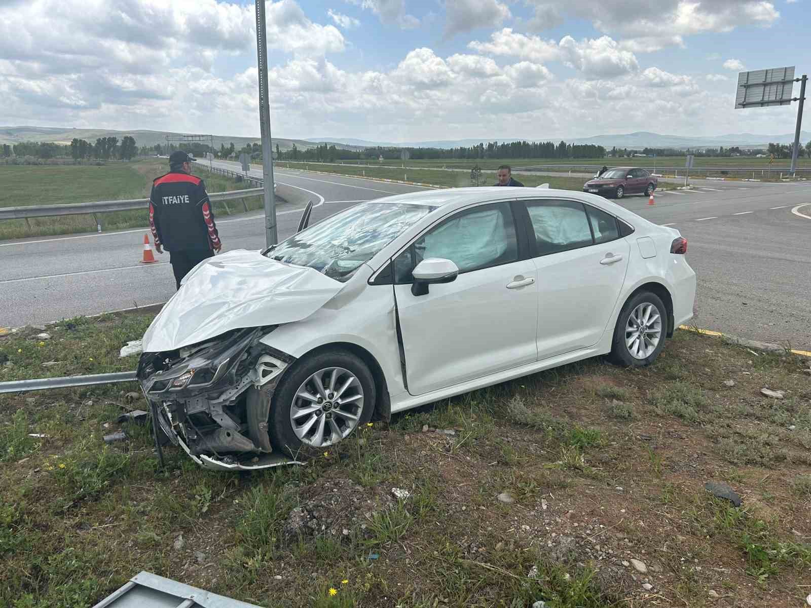 Dikkatsizlik kazaya neden oldu, 11 yaralı
