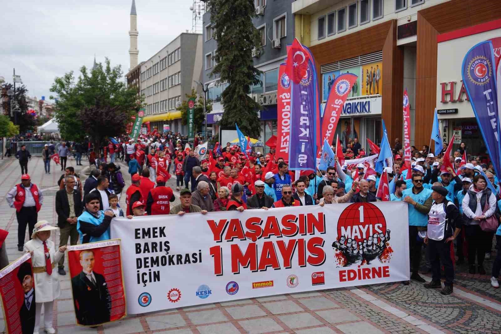 Edirne’de 1 Mayıs İşçi Bayramı coşkuyla kutlandı
