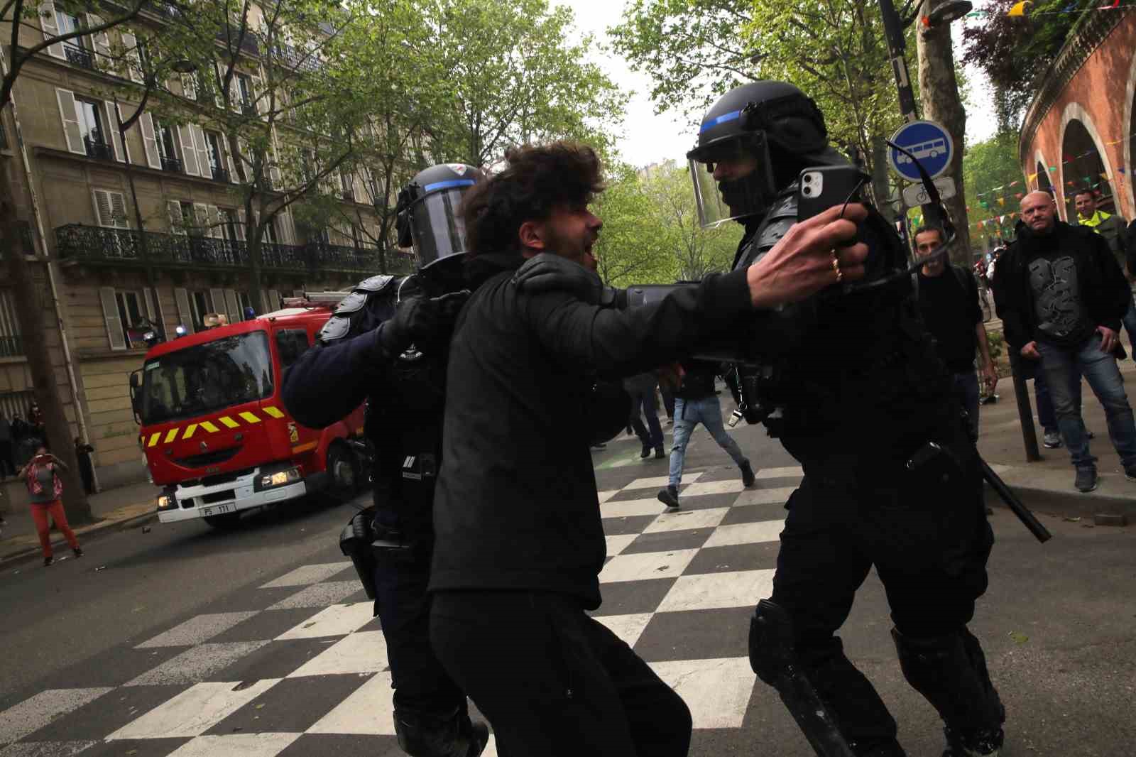 Fransa’da olaylı 1 Mayıs: 47 gözaltı, 15 yaralı
