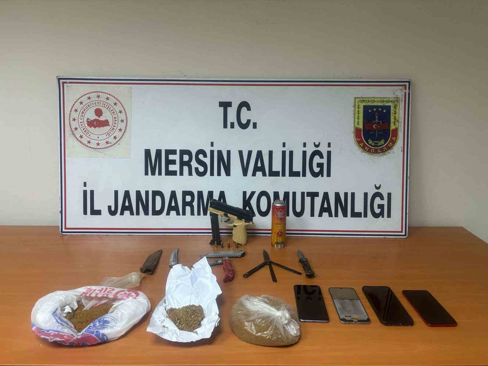 Mersin’de uyuşturucu operasyonu: 3 tutuklama
