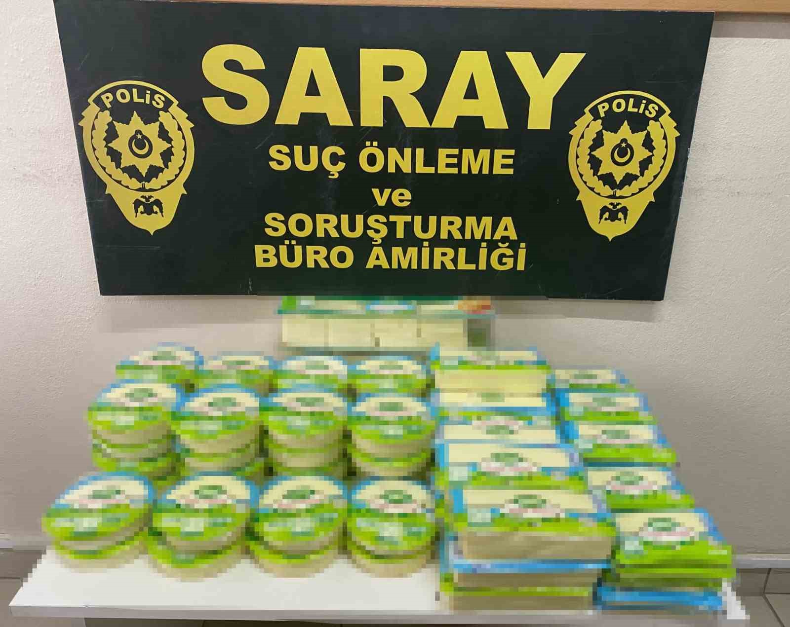 Suç makinası hırsızlar kaşar peyniri çalınca yakayı ele verdiler
