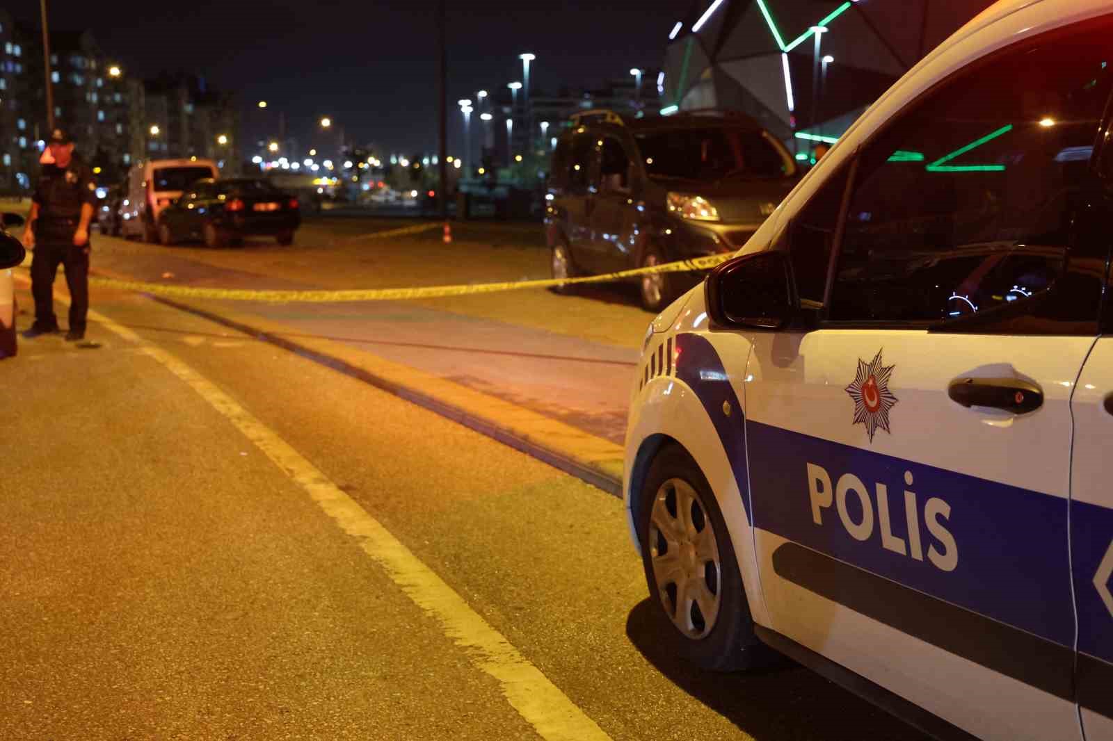 Trafikte tartıştığı kişi tarafından bıçaklanarak öldürüldü
